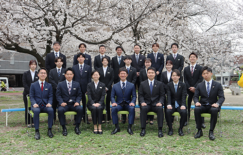 ウエムラグループ入社式 開催